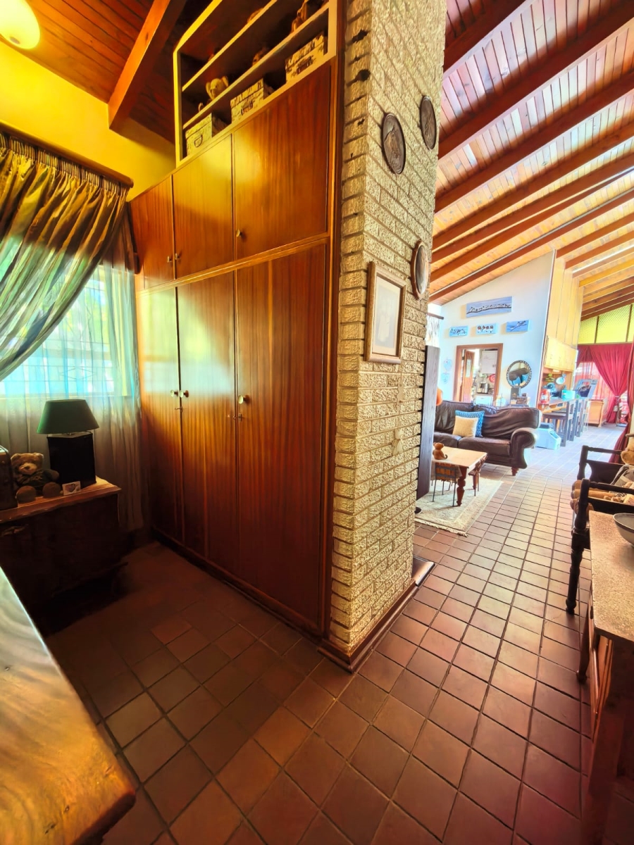 5 Bedroom Property for Sale in Sasolburg Ext 4 Free State